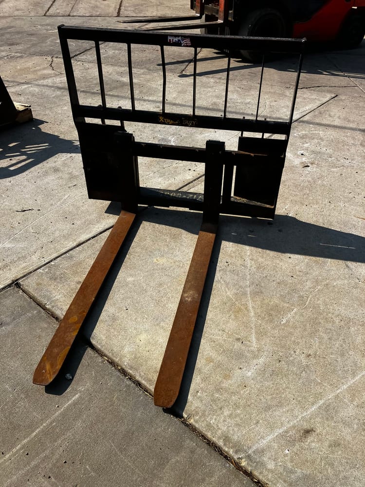 4800# quick attach forks