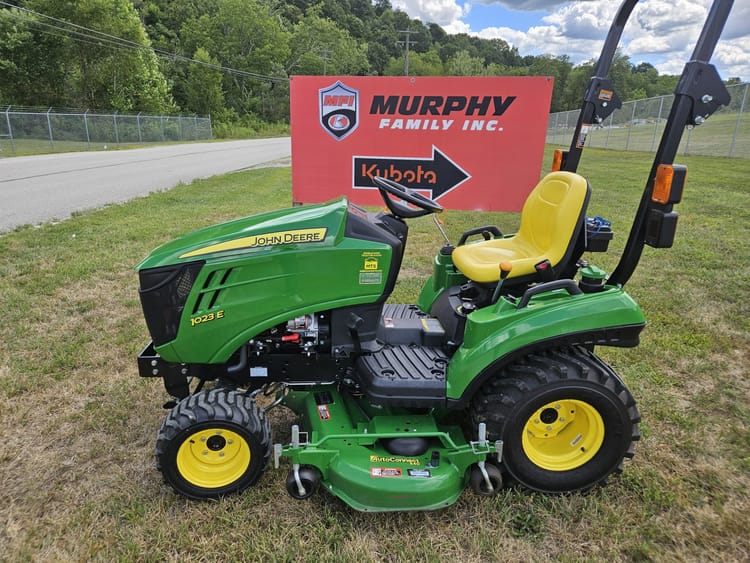 John Deere 1023E SN:05799