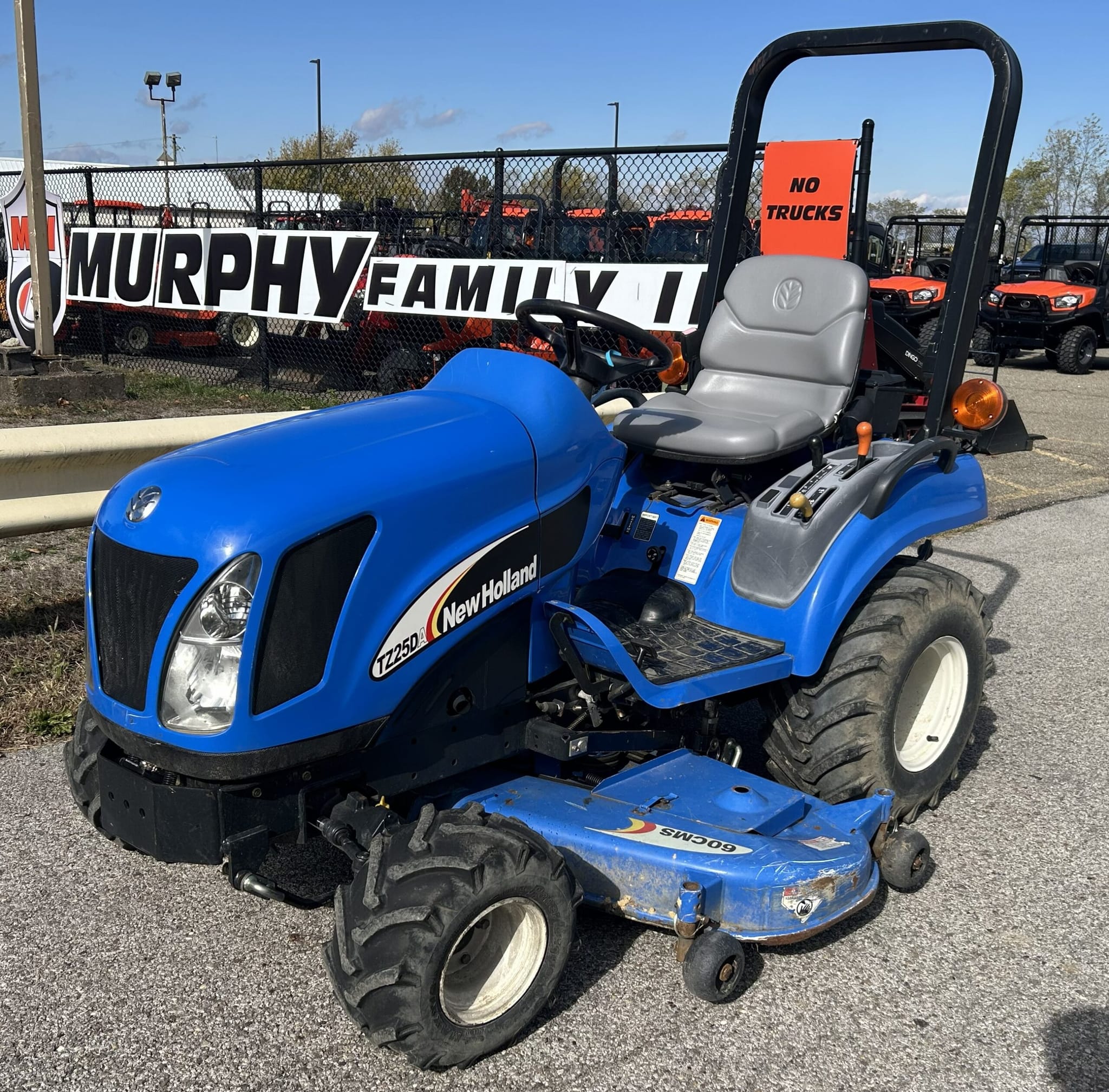 New Holland TZ25DA SN:Z6NXE1831