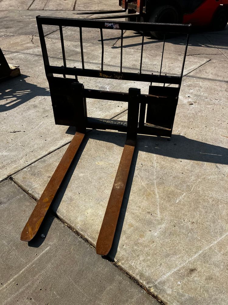4800# quick attach forks